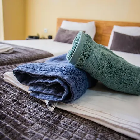 - Stylish & Convenient *