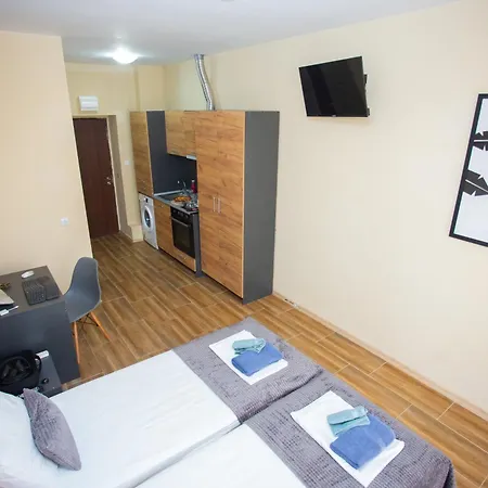 - Stylish & Convenient Апартамент *
