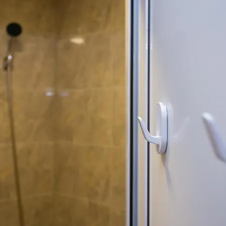 - Stylish & Convenient Апартамент Велико Търново