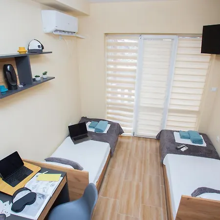 - Stylish & Convenient Апартамент Велико Търново