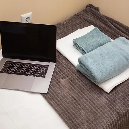 - Stylish & Convenient