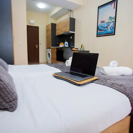 - Stylish & Convenient Апартамент Велико Търново