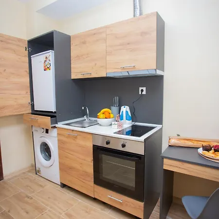 - Stylish & Convenient Апартамент *
