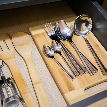 - Stylish & Convenient Apartament Wielkie Tyrnowo