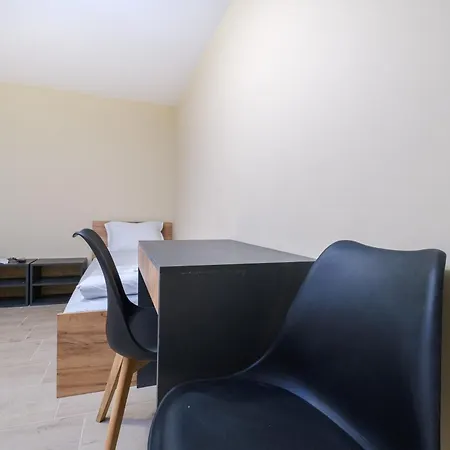 Trendy - Free Parking In Apartamento Veliko Tárnovo