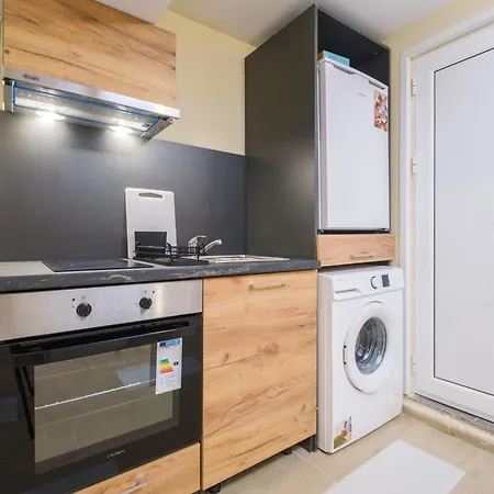 - Stylish & Convenient Wielkie Tyrnowo