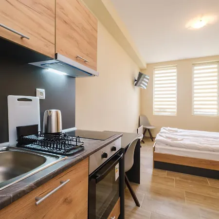 Apartament - Stylish & Convenient *