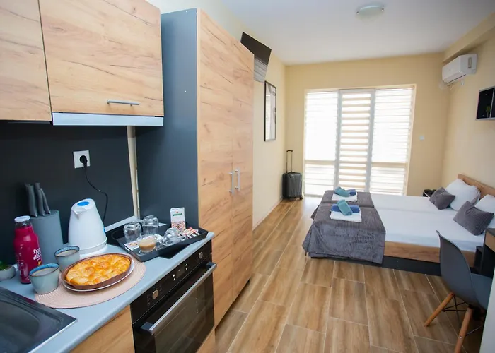 - Stylish & Convenient Veliko Tarnovo