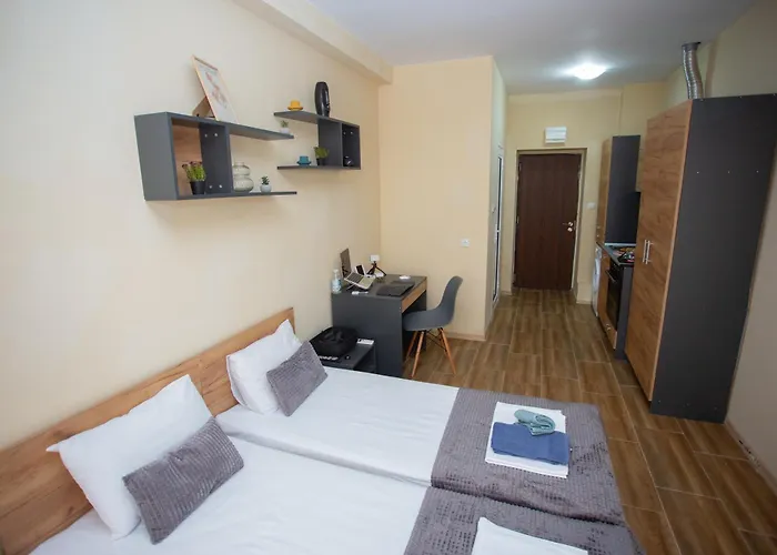 Apartment - Stylish & Convenient *