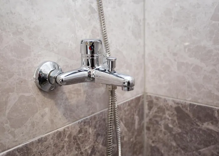 - Stylish & Convenient *