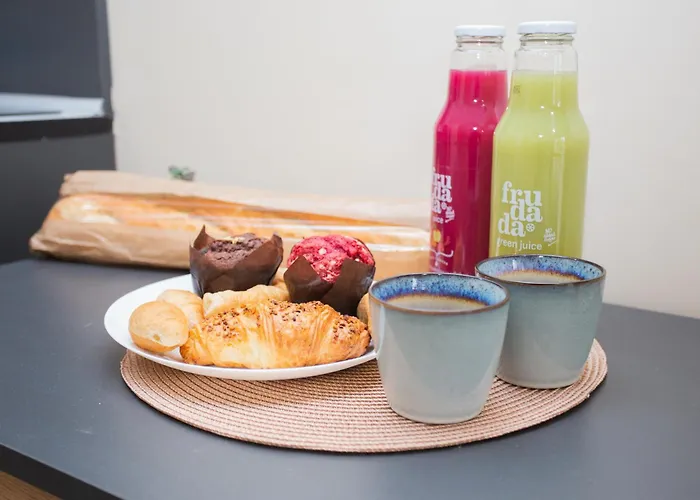 - Stylish & Convenient *