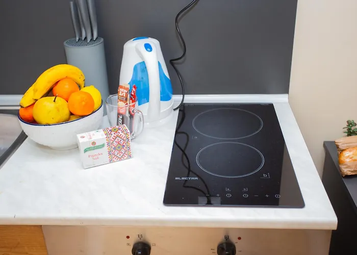 - Stylish & Convenient *