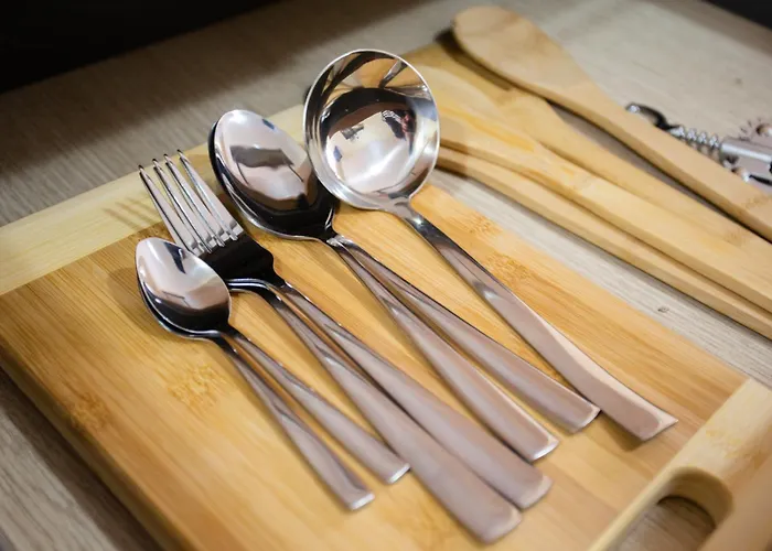 - Stylish & Convenient *