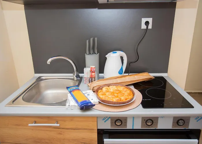 - Stylish & Convenient