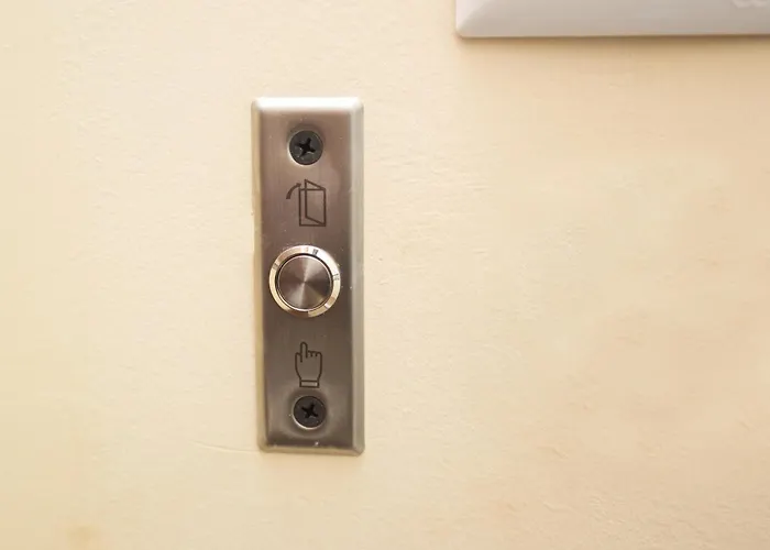 - Stylish & Convenient *