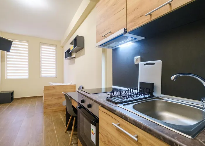- Stylish & Convenient Apartmán Veliko Tarnovo